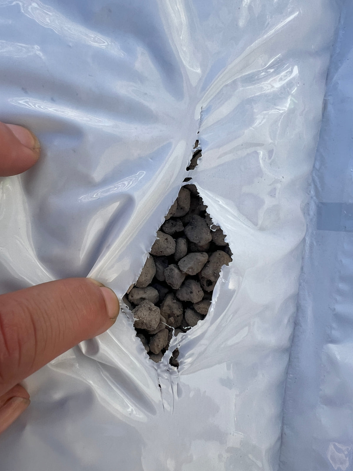 Volcanic PUMICE 1 Cu Ft, Medium (1/4"-3/8")
